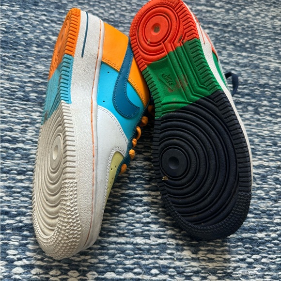 Nike kids Air Force 1 - size 3.5 - Picture 2 of 3